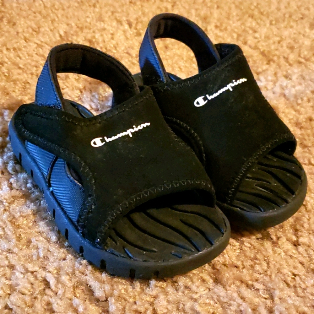 Champion Shoes Toddler Sz 5